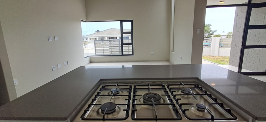 3 Bedroom Property for Sale in Fountains Estate Eastern Cape